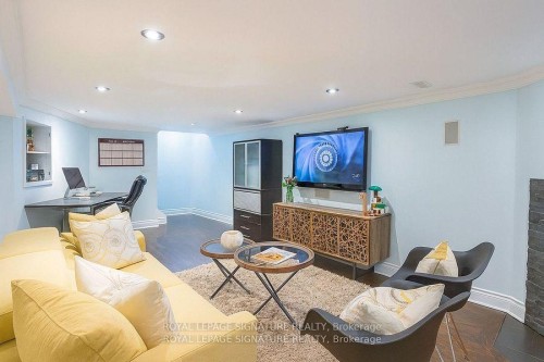 105 Catalina Drive, Toronto, ON - Indoor