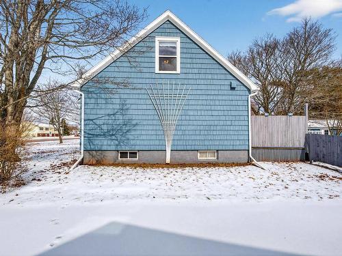276 South Drive, Summerside, PE 
