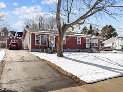 127-129 HEATHER Avenue  Charlottetown, PE C1A 6Z3