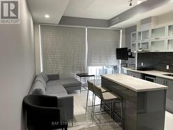 515 - 180 ENTERPRISE BOULEVARD S Markham, ON L6G 0G4