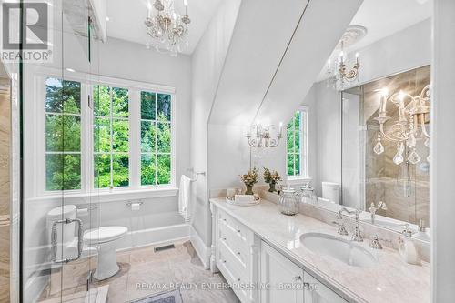 1470 Mississauga Road, Mississauga, ON - Indoor Photo Showing Bathroom
