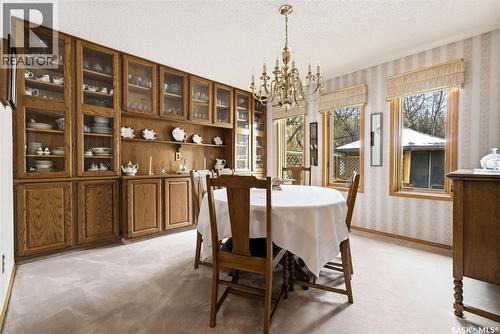 250 Prospect Crescent, Lumsden, SK - Indoor Photo Showing Dining Room