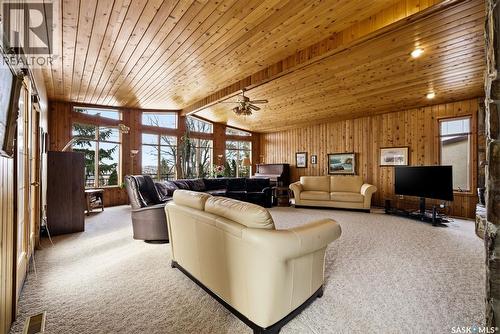 250 Prospect Crescent, Lumsden, SK - Indoor