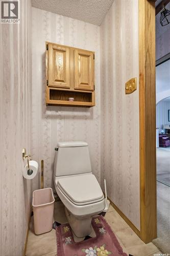 250 Prospect Crescent, Lumsden, SK - Indoor Photo Showing Bathroom