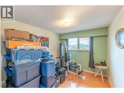 1418 Fairview Road, Oliver, BC - Indoor