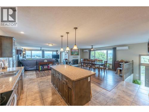 1418 Fairview Road, Oliver, BC - Indoor Photo Showing Other Room