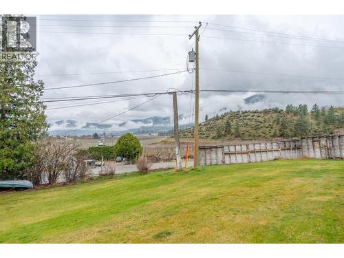 1418 Fairview Road, Oliver, BC - Outdoor