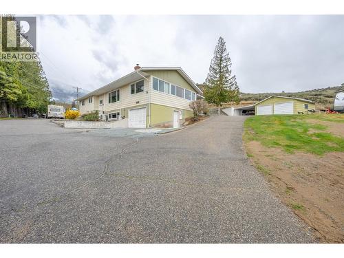 1418 Fairview Road, Oliver, BC - Outdoor