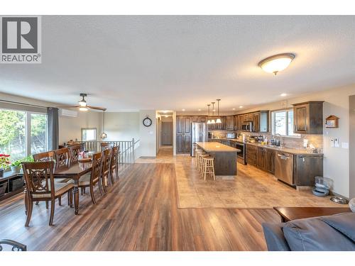 1418 Fairview Road, Oliver, BC - Indoor