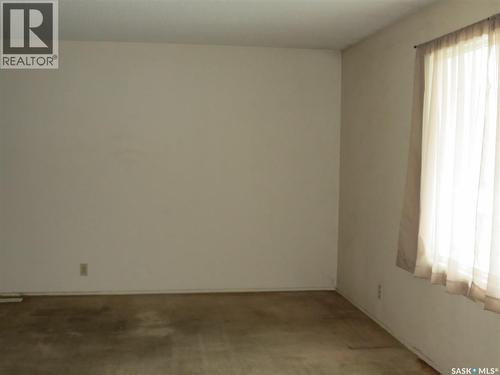 3926 Castle Road, Regina, SK - Indoor Photo Showing Other Room