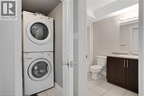 185 Windale Crescent Unit# 5D, Kitchener, ON - Indoor Photo Showing Laundry Room