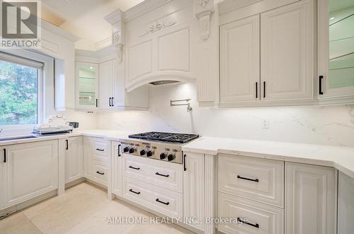 38 Pheasant Road, Toronto, ON - Indoor Photo Showing Kitchen