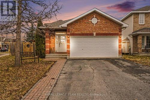 689 VERMILLION DRIVE  Ottawa, ON K1V 1W2