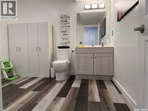 132 Barber Crescent, Saskatoon, SK - Indoor Photo Showing Bathroom