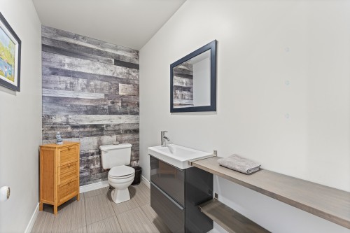 Salle d'eau - 2049 Rue Pierre-Hamel, Magog, QC - Indoor Photo Showing Bathroom