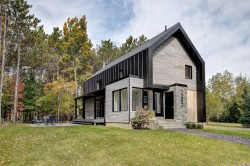 1202 Rue Shefford  Bromont, QC J2L 1E5