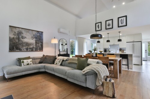 Vue d'ensemble - 1202 Rue Shefford, Bromont, QC - Indoor Photo Showing Living Room