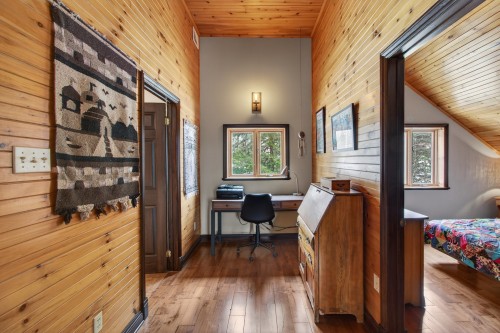 Corridor - 21 Ch. Paul-Grégoire, La Minerve, QC - Indoor Photo Showing Other Room