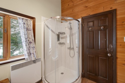 Salle de bains - 21 Ch. Paul-Grégoire, La Minerve, QC - Indoor Photo Showing Bathroom