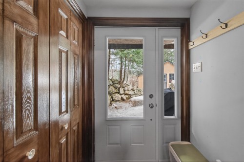 Hall d'entrée/Vestibule - 21 Ch. Paul-Grégoire, La Minerve, QC - Indoor Photo Showing Other Room