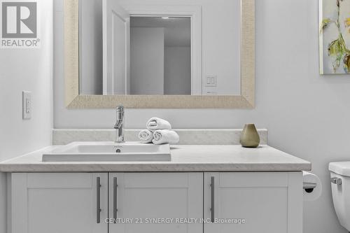 463 Fernside Street, Ottawa, ON - Indoor Photo Showing Bathroom