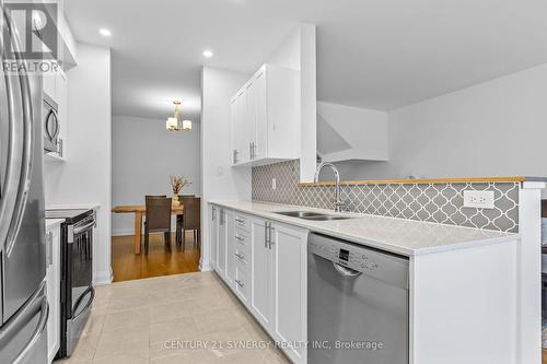 463 Fernside Street, Ottawa, ON - Indoor Photo Showing Kitchen With Double Sink