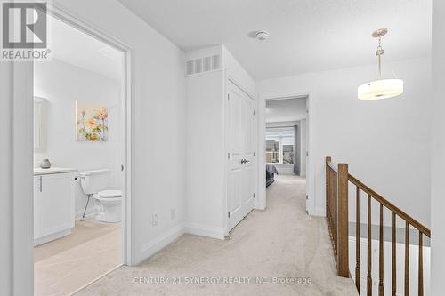 463 Fernside Street, Ottawa, ON - Indoor Photo Showing Other Room