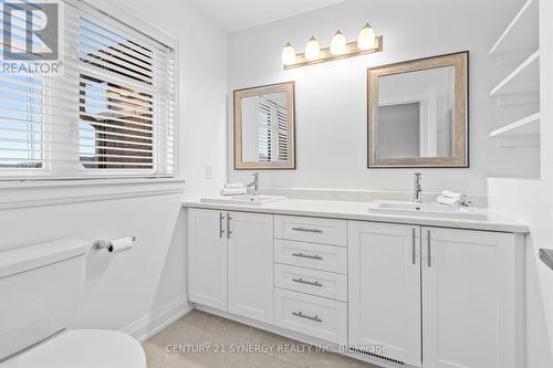 463 Fernside Street, Ottawa, ON - Indoor Photo Showing Bathroom