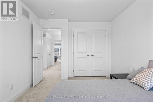 463 Fernside Street, Ottawa, ON - Indoor Photo Showing Bedroom