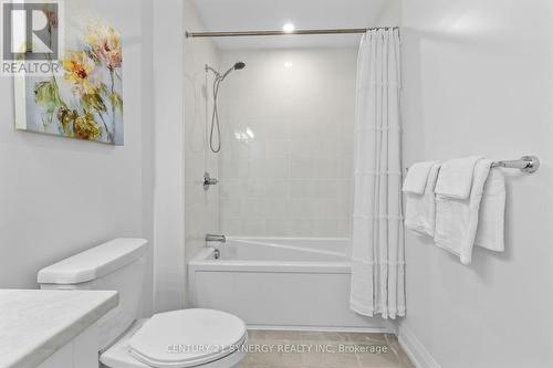 463 Fernside Street, Ottawa, ON - Indoor Photo Showing Bathroom