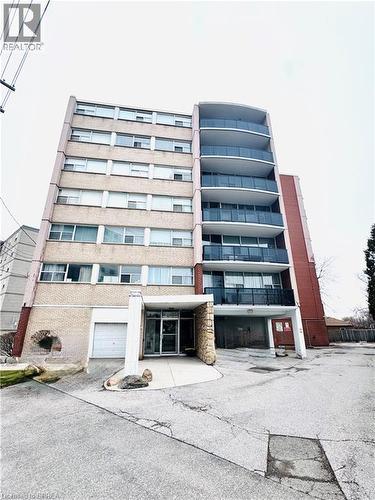 293 MOHAWK Road E Unit# 501  Hamilton, ON L9A 2J1