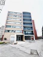 293 MOHAWK Road E Unit# 501 Hamilton, ON L9A 2J1