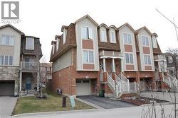 80 WESTBANK Trail Stoney Creek, ON L8J 0H5