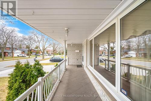 854 Runningbrook Drive, Mississauga, ON - Outdoor With Deck Patio Veranda With Exterior