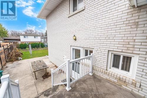 854 Runningbrook Drive, Mississauga, ON - Outdoor With Deck Patio Veranda With Exterior