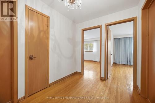 854 Runningbrook Drive, Mississauga, ON - Indoor Photo Showing Other Room