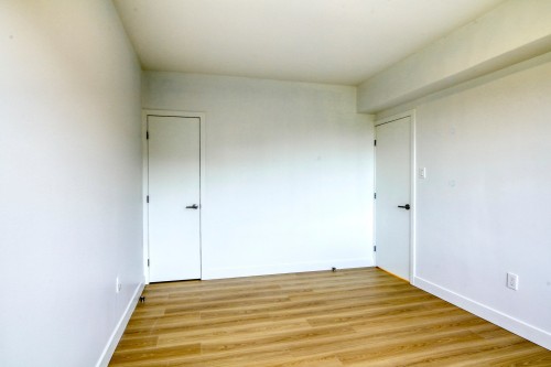 Chambre à coucher - 505-10 Av. Rosemount, Westmount, QC - Indoor Photo Showing Other Room