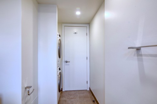 Hall d'entrée/Vestibule - 505-10 Av. Rosemount, Westmount, QC - Indoor Photo Showing Other Room