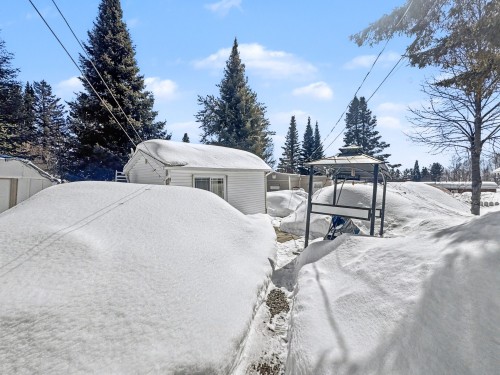 Cour - 53 Rue Gendron, Rouyn-Noranda, QC - Outdoor