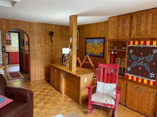 Salon - 138-139-2500 Ch. Des Chênes E., La Conception, QC - Indoor