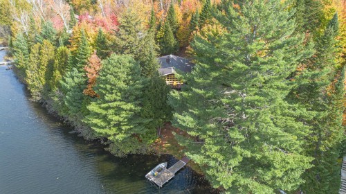 Photo aérienne - 138-139-2500 Ch. Des Chênes E., La Conception, QC - Outdoor With Body Of Water