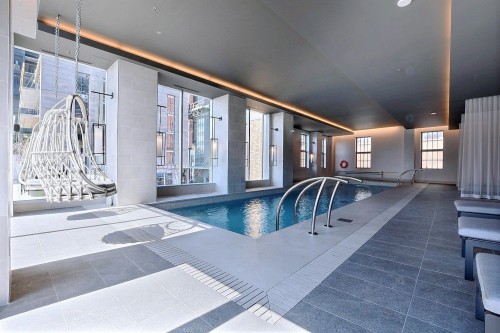 Pool - 1911-1188 Rue St-Antoine O., Montréal (Ville-Marie), QC - Indoor Photo Showing Other Room With In Ground Pool