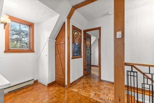 Hall d'entrée/Vestibule - 20 26E Avenue, Pincourt, QC - Indoor Photo Showing Other Room