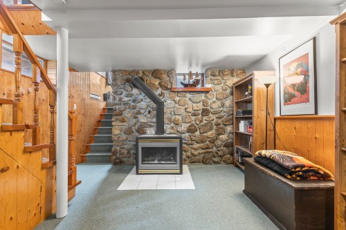 Salle familiale - 20 26E Avenue, Pincourt, QC - Indoor With Fireplace
