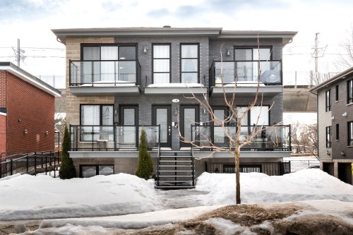 1-46A 4e Avenue S.  Montréal (Pierrefonds-Roxboro), QC H8Y 2M2