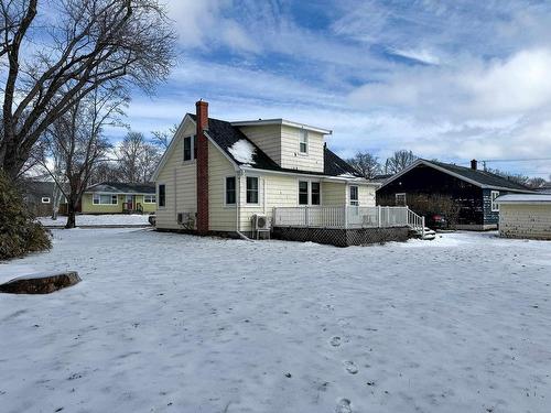 6 Newland Crescent, Charlottetown, PE 