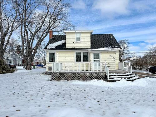 6 Newland Crescent, Charlottetown, PE 