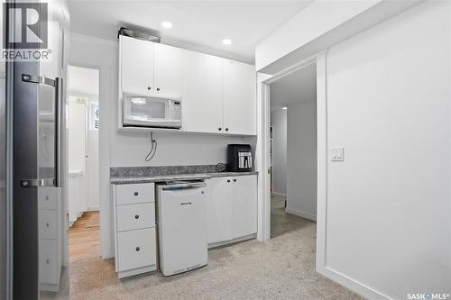 929 K Avenue N, Saskatoon, SK - Indoor