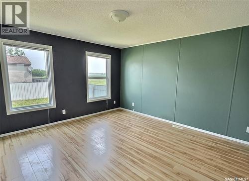 92 Foord Crescent, Macoun, SK - Indoor Photo Showing Other Room