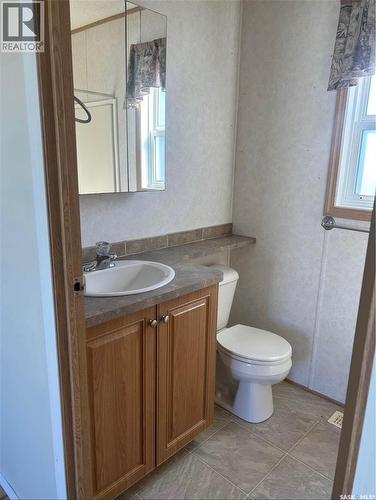 92 Foord Crescent, Macoun, SK - Indoor Photo Showing Bathroom
